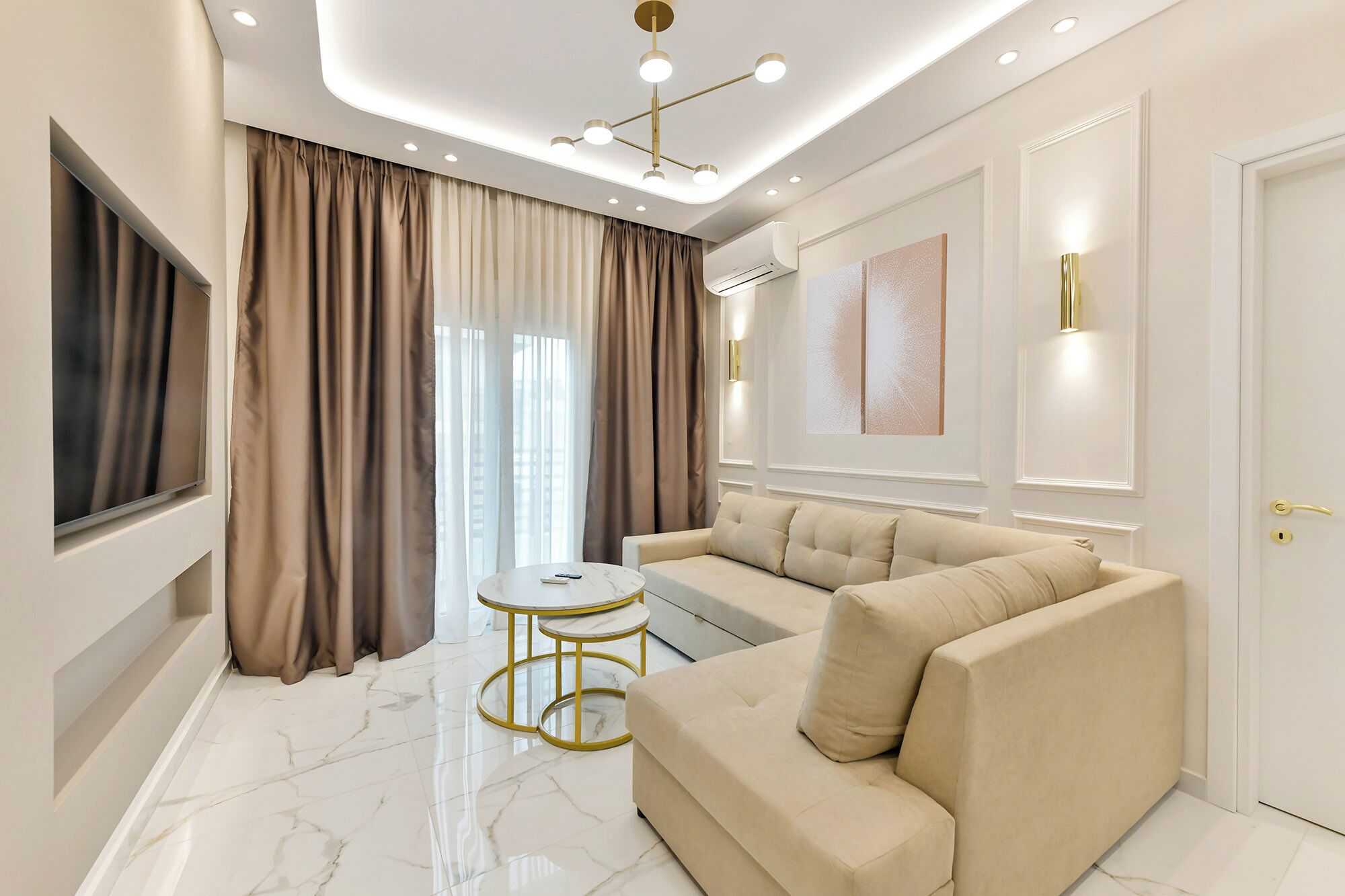 Apartment, 3 Bedrooms | Living area