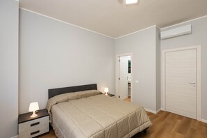 WiFi, bed sheets, wheelchair access - Studio Room (Margherita di Savoia)