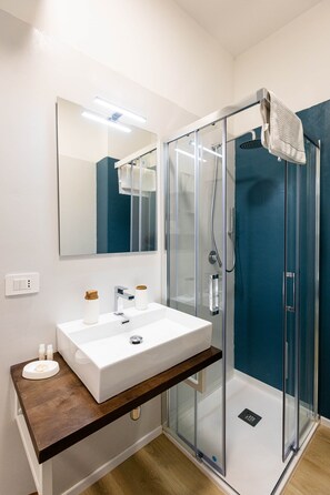 Hair dryer, towels - Sea View Apartment (Margherita di Savoia)