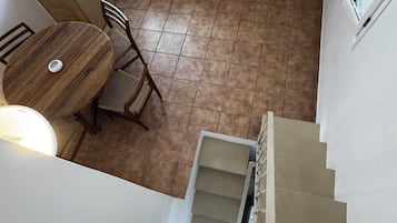 Deluxe-Villa, Balkon, eingeschrĂ€nkter Meerblick | Eigene KĂŒche | KĂŒhlschrank, Herdplatte, Kochgeschirr/Geschirr/Besteck