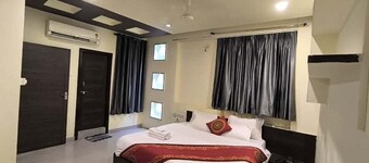 Hotel Shreenathji Inn