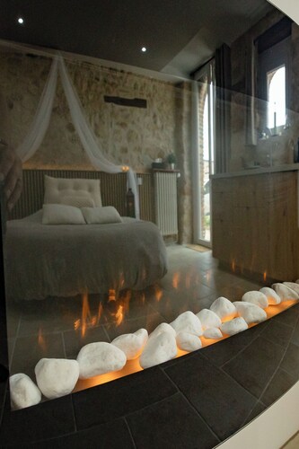 Private Spa Suite near Provins - Jacuzzi Sauna