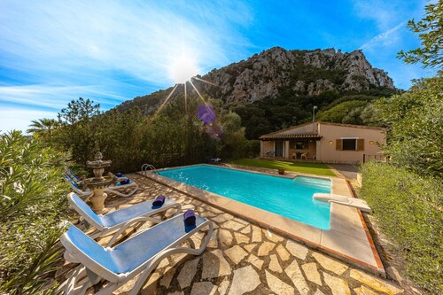 Villa Can Miro in Pollensa by Home Villas 360