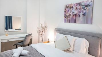 Apartment, 3 Bedrooms | Iron/ironing board, free WiFi