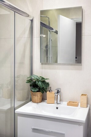 Departamento, 3 habitaciones | Baño