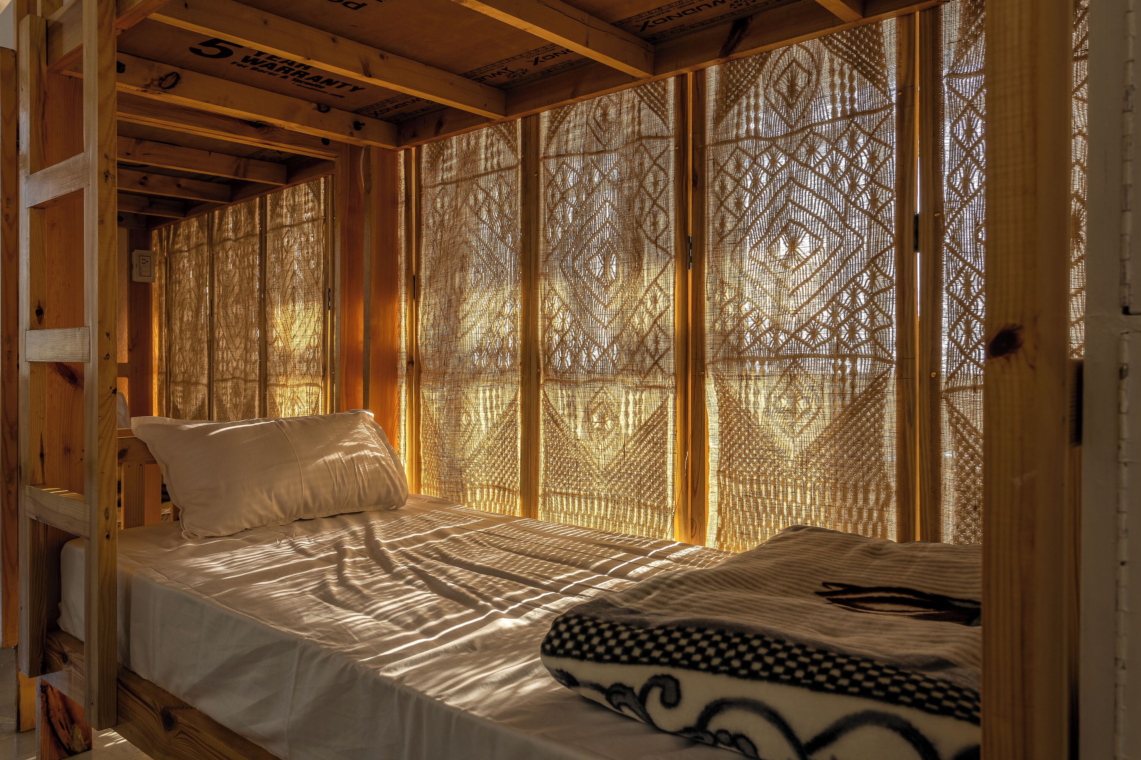 Comfort Shared Dormitory | Free WiFi