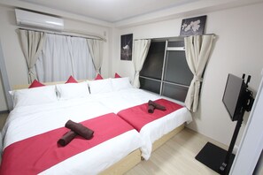 Bed sheets - Step Out to Metro & Local Eats - Nakano-Honmachi Gem (31) (中野区本町)