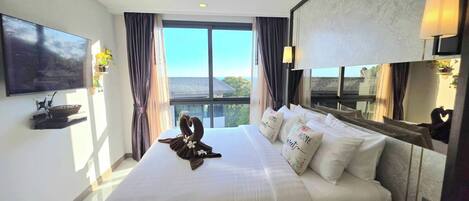 Iron/ironing board, Internet, bed sheets, wheelchair access