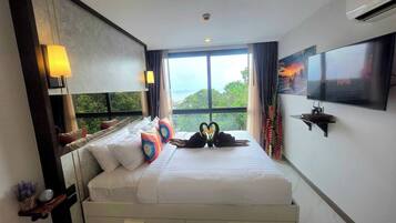 Iron/ironing board, internet, bed sheets, wheelchair access