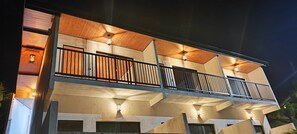 Exterior detail - Romantic double room with a view, hot tub, and breakfast. (Campos do Jordão)