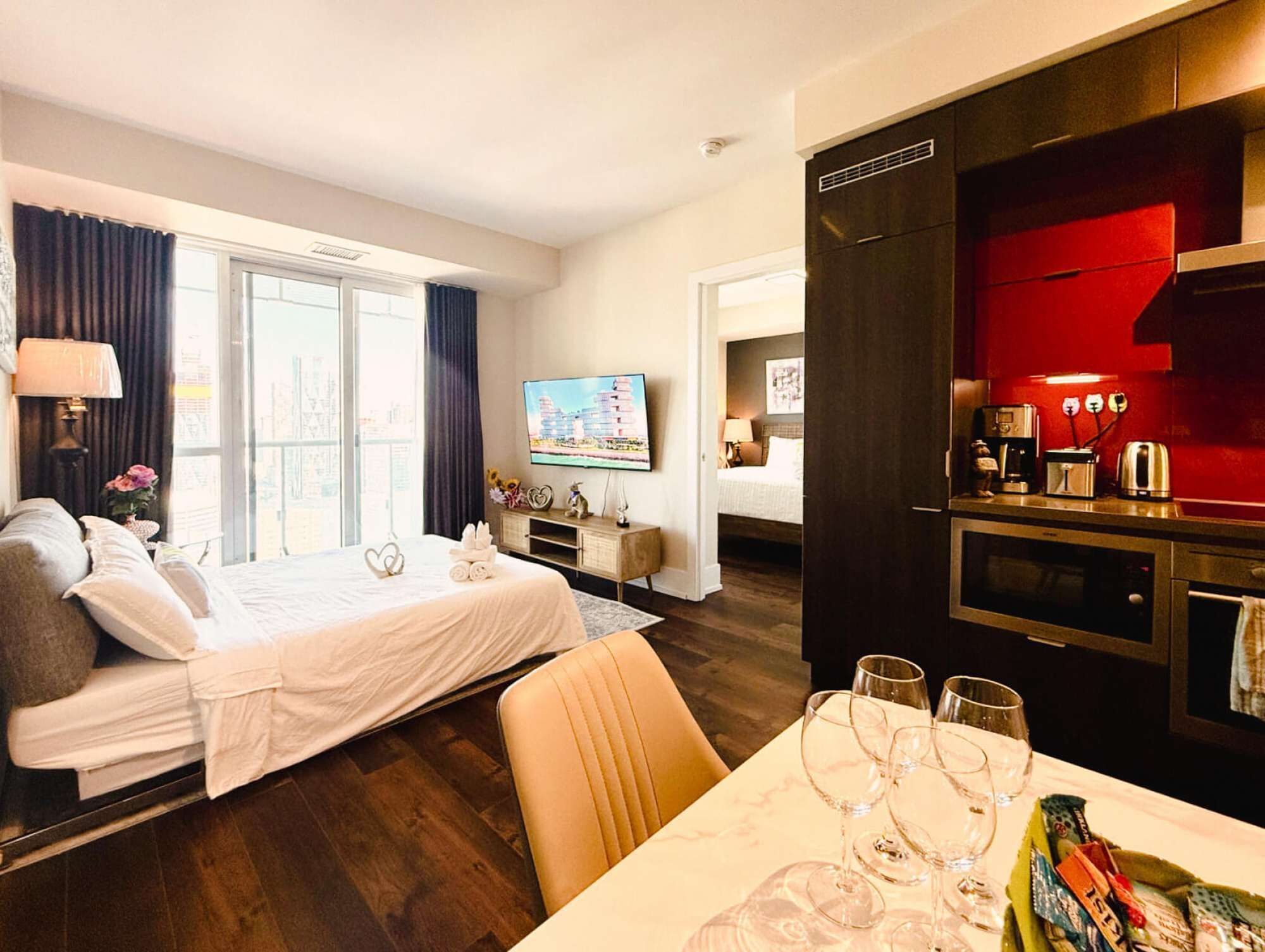 Bügeleisen/Bügelbrett, WLAN, Bettwäsche