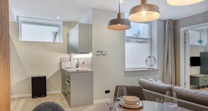 HanzeBnB - The Luxury Apartment