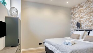 Strykejern/-brett, wi-fi og sengetøy