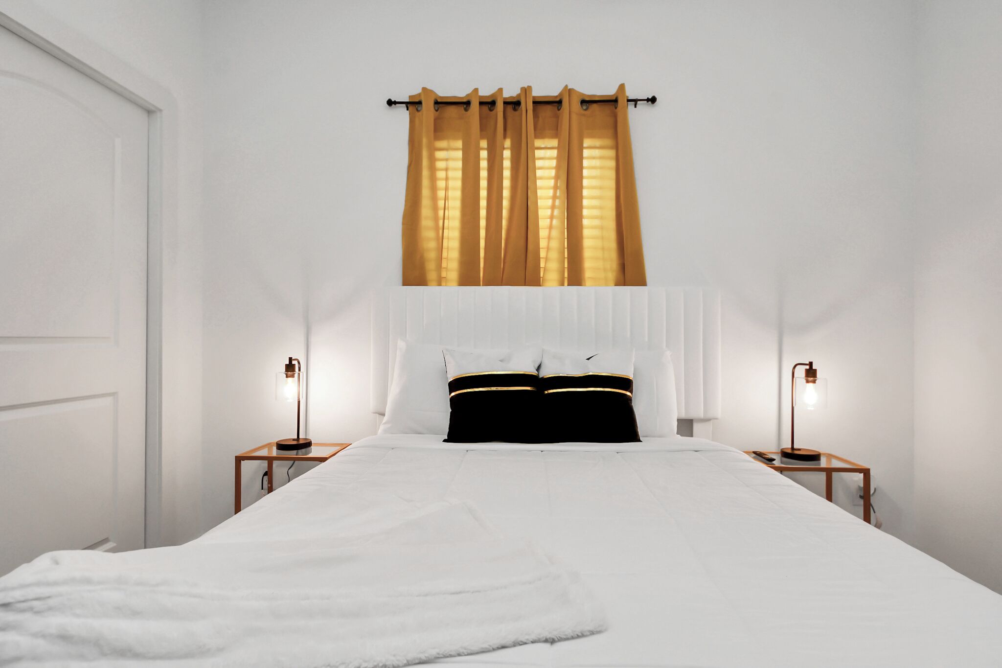 Silitysrauta/-lauta, ilmainen Wi-Fi, vuodevaatteet, pääsy pyörätuolilla