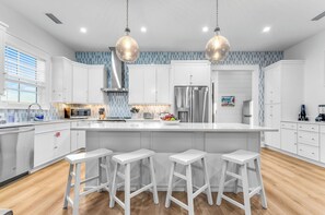 Microwave, dishwasher, coffee/tea maker, toaster - 243 E Gulf Beach Drive 4 BR 4 Bath, Private Pool, Elevator Private House (ST GEORGE ISLAND)