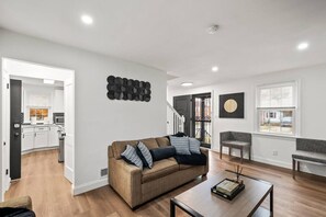 Televisión, chimenea