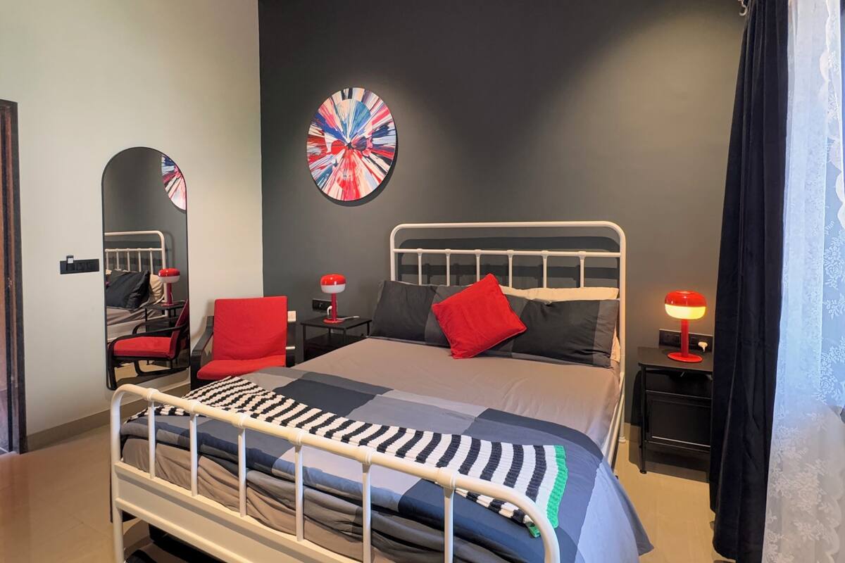 Camera Executive | Una scrivania, postazione laptop, Wi-Fi gratuito