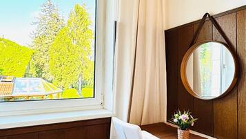 Apartamento básico | Tabla de planchar con plancha