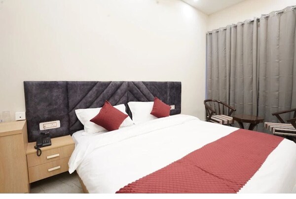 Su Casa Banquets And Hotel - Dehradun