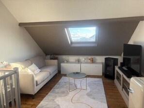 Living area - L'Instant Baie, a Cozy Home Near the City Center (Le Crotoy)