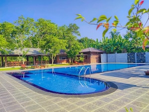 Outdoor pool - Doola River Edge (Udawalawa)