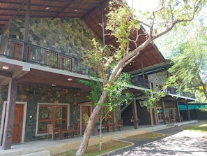 Exterior - Doola River Edge (Udawalawa)