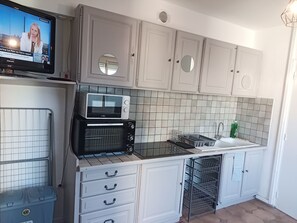 Private kitchen - Aspe Vallée Studio (Pau)
