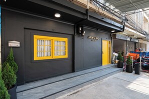 Fachada de la propiedad