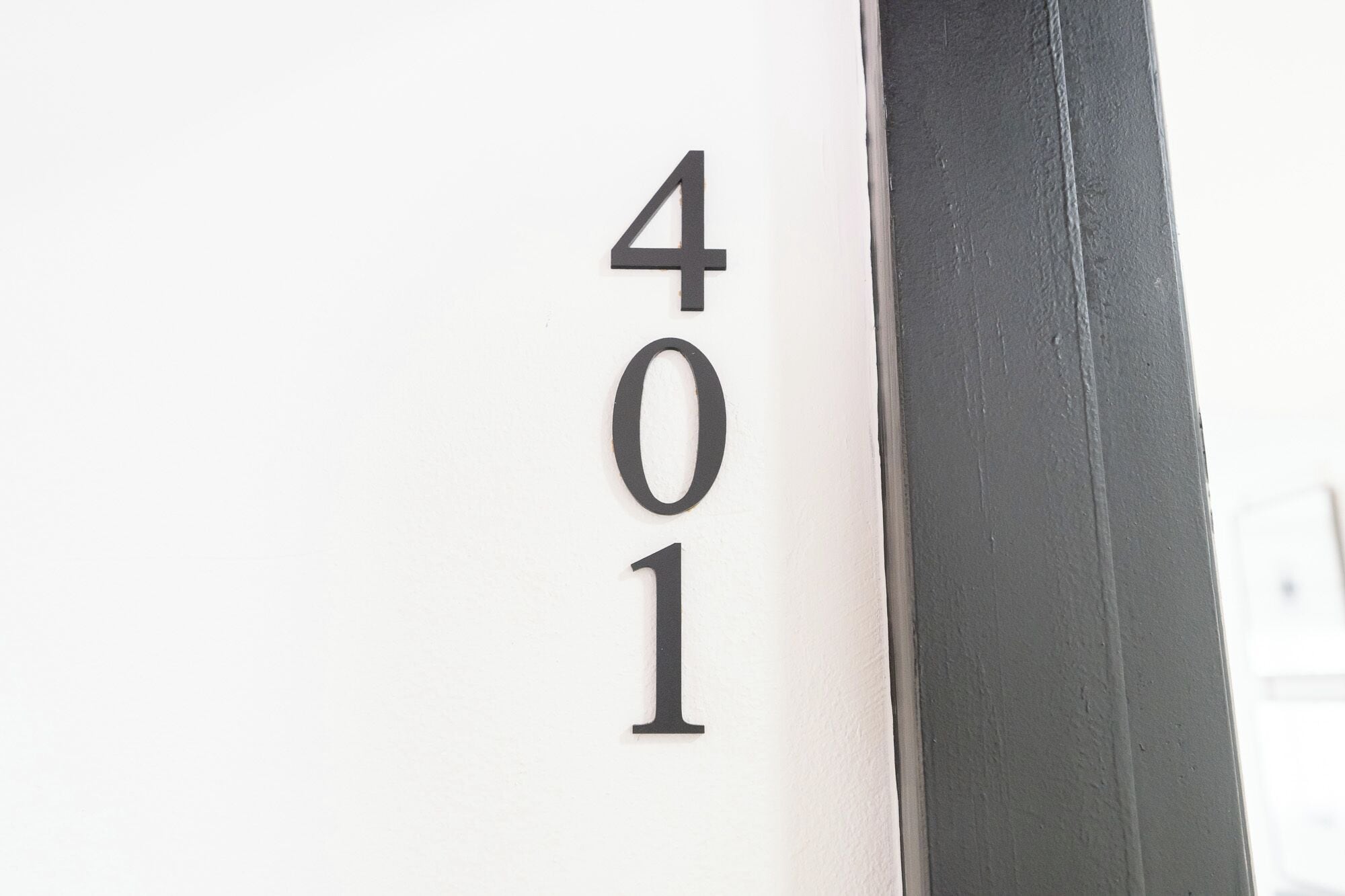 豪華四人房, 2 張加大雙人床, 非吸煙房 | 書桌、熨斗/熨衣板、免費無線上網