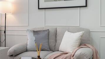 Deluxe Quadruple Room, 2 Queen Beds, Non Smoking | Desk, iron/ironing board, free WiFi