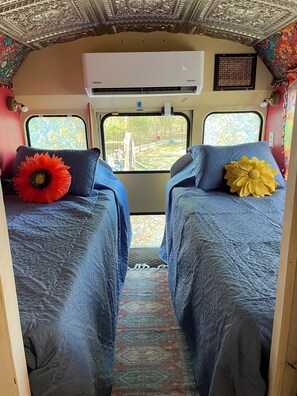 1 habitación, escritorio, wifi gratis y ropa de cama 