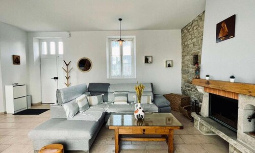 House on Ile Grande With Coastal Access