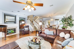 Apartment (3 Bedrooms) | Interior - Uptown Dallas Group Getaway Near Art, Eats & More! (Dallas)