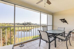 Apartment (2 Bedrooms) | Interior - 6 Mi to Caspersen Beach! Country Club Condo (Venice)