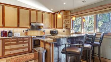 Apartment (3 Bedrooms) | Interior