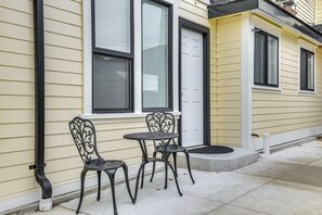 Apartment (0 Bedroom) | Interior - Extended PNW Retreat in Historic Dtwn Anacortes! (Anacortes)