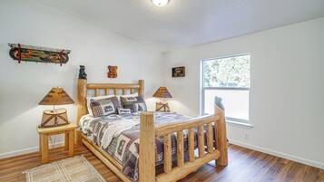 ํ์ฐ์ค (3 Bedrooms) | ๋ด๋ถ