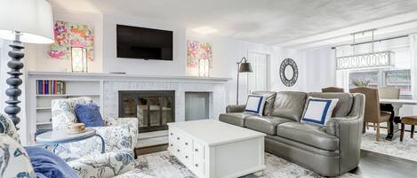 House (3 Bedrooms) | Front of property