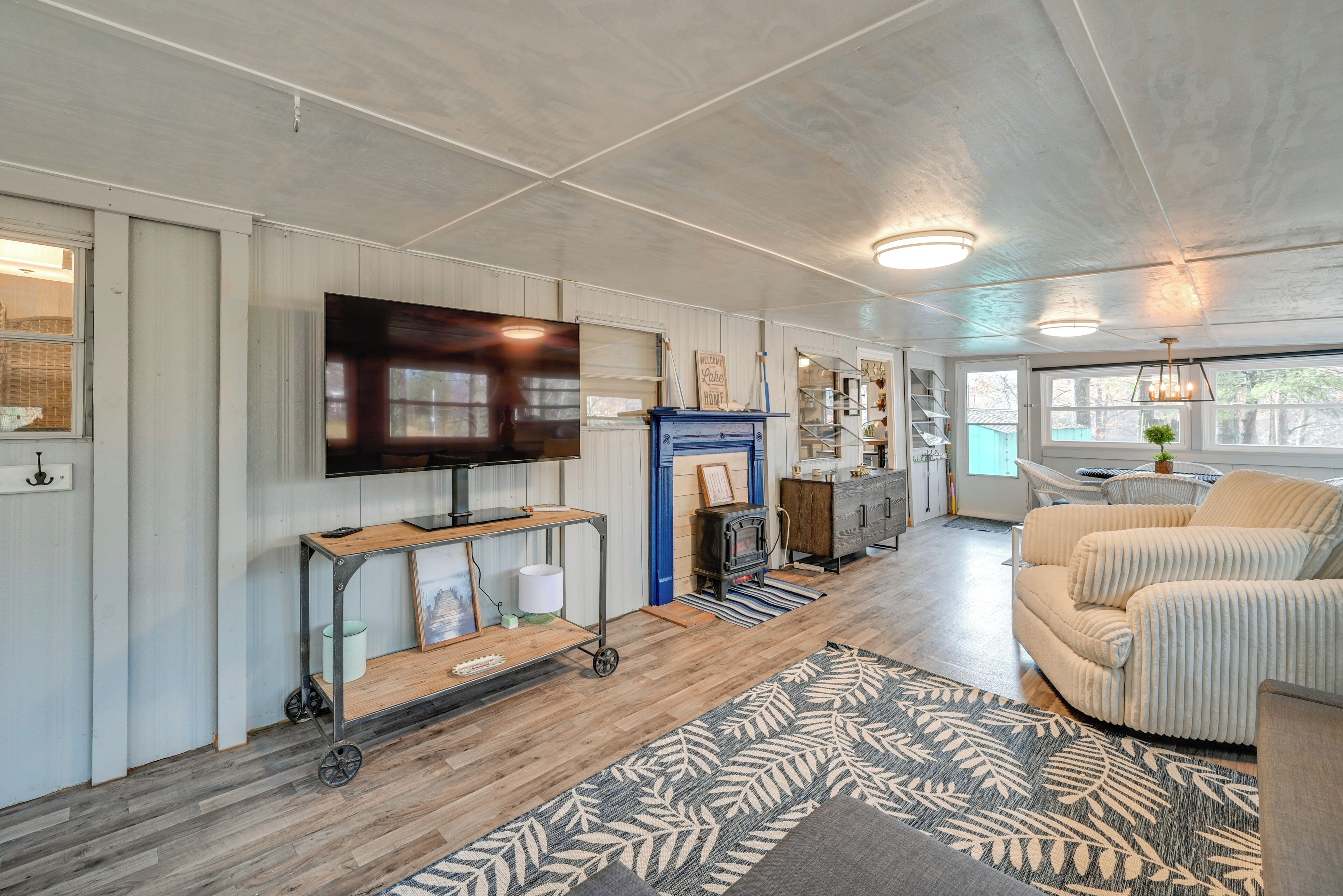 House (1 Bedroom) | Interior