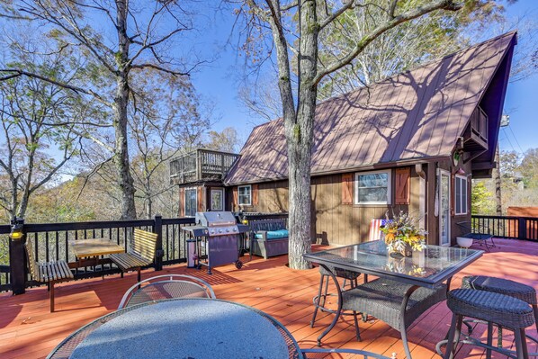 House (1 Bedroom) | Interior - A Hidden Gem! Couples Escape w/ Dale Hollow Views (Byrdstown)