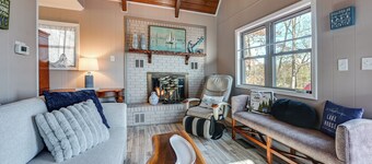 A Hidden Gem! Couples Escape w/ Dale Hollow Views