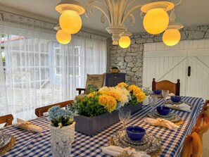 Dining - Luxury House in Teresópolis — Private Pool • Vale da Serra Club (Teresópolis)