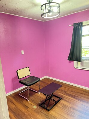 Interior - Pet Friendly,Fast WiFi,Workspace,Newly Renovated,Long term Allowed,2 bedroom (Oklahoma City)