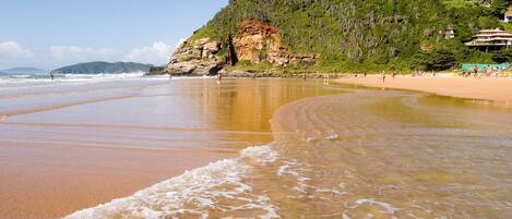 Plage à proximité, sable blanc