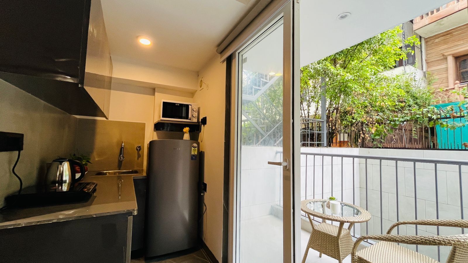 Habitación individual básica, balcón, vistas a la ciudad | Wifi gratis