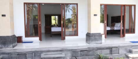 Deluxe Double Room, Balcony, Courtyard View | Terrace/patio