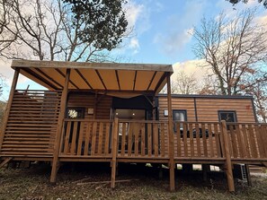 Exterior - Relaxing break in Saint-Tropez: spacious 3-bedroom mobile home + large terrace (La Garde-Freinet)