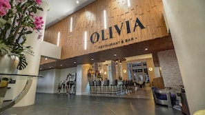 Lobby - CIRC Hotel By Hosteeva (Hollywood)