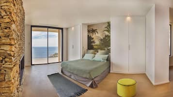 Villa | 4 bedrooms, Internet