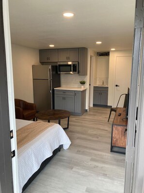 熨斗/熨衣板、WiFi